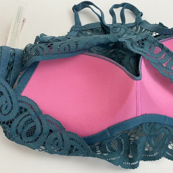 Victoria's Secret PINK Padded High Neck Underwire Halter Push-Up Bra Size S - Picture 10 of 10